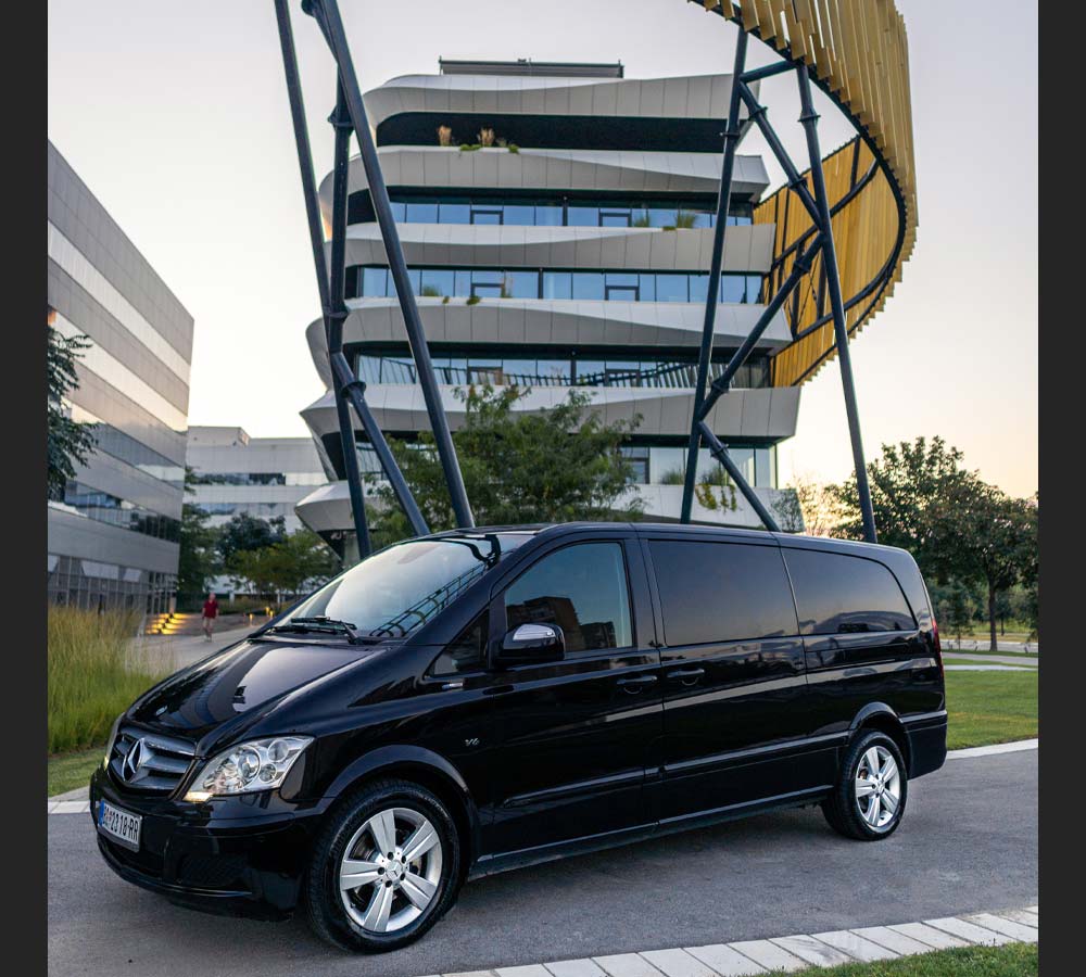 Mercedes Viano Premium Mobility